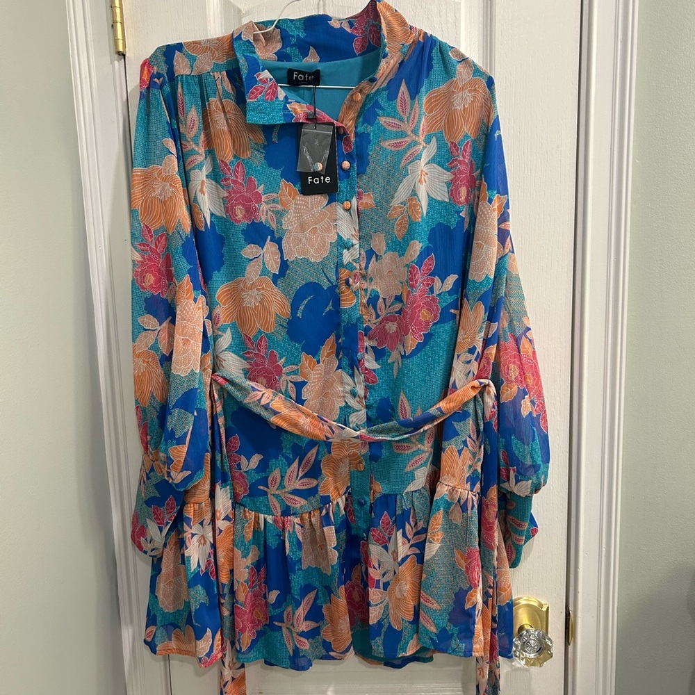 NWT floral dress with ruffle